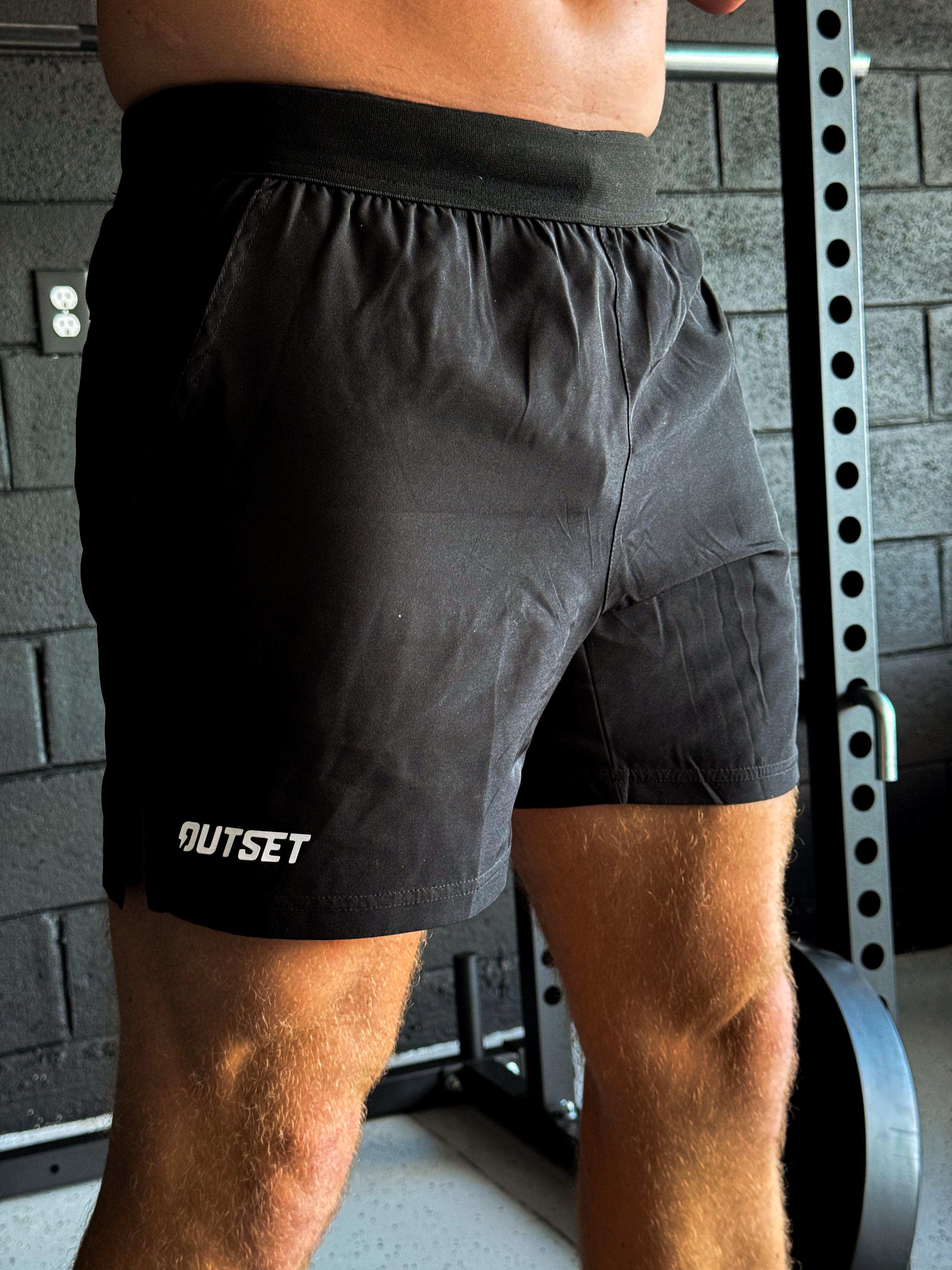 Hybrid Performance Shorts- Black
